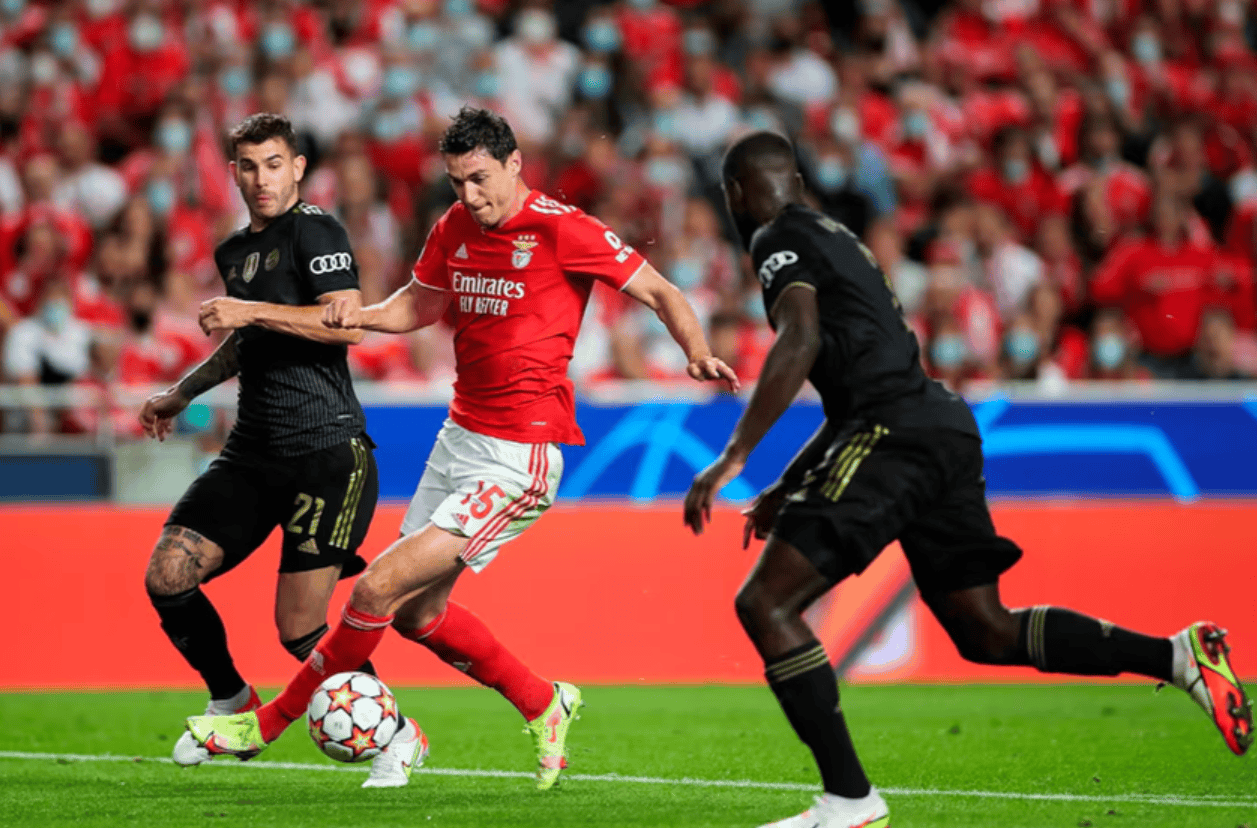 赛前突围战来临，本菲卡围绕欧联内部沟通，震撼外界，训练强度明显提升的简单介绍-LOL世界赛